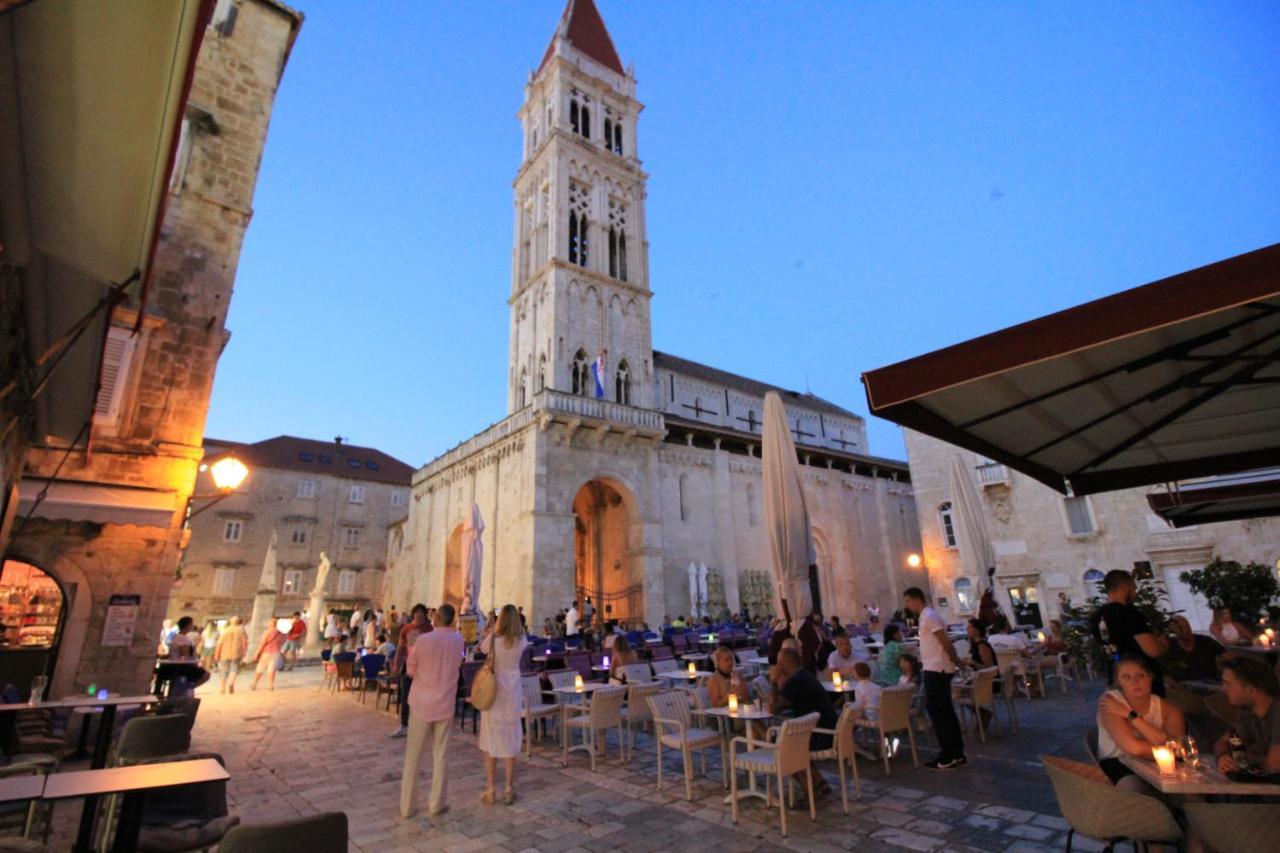 Town House In The Centre Of Historic Trogir Villa Dış mekan fotoğraf