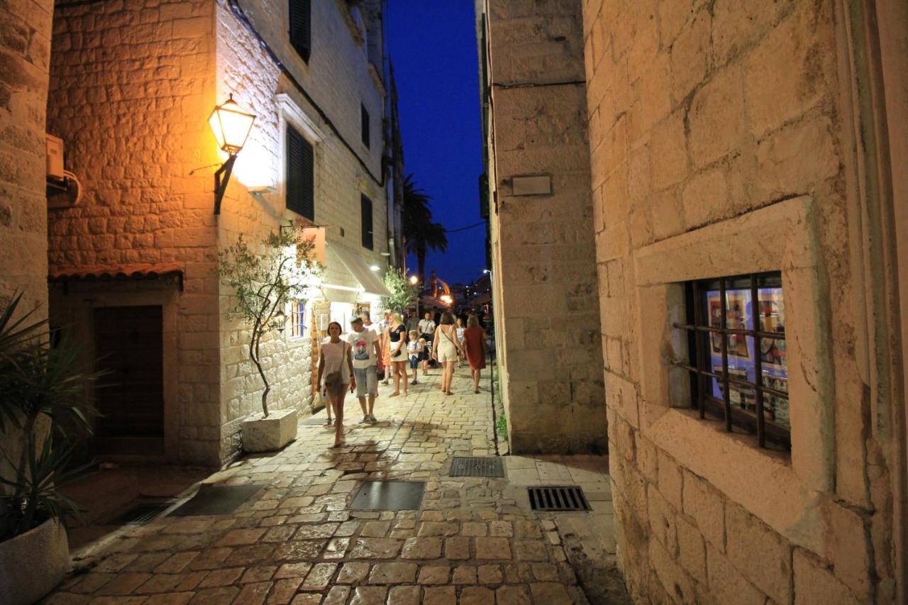 Town House In The Centre Of Historic Trogir Villa Dış mekan fotoğraf